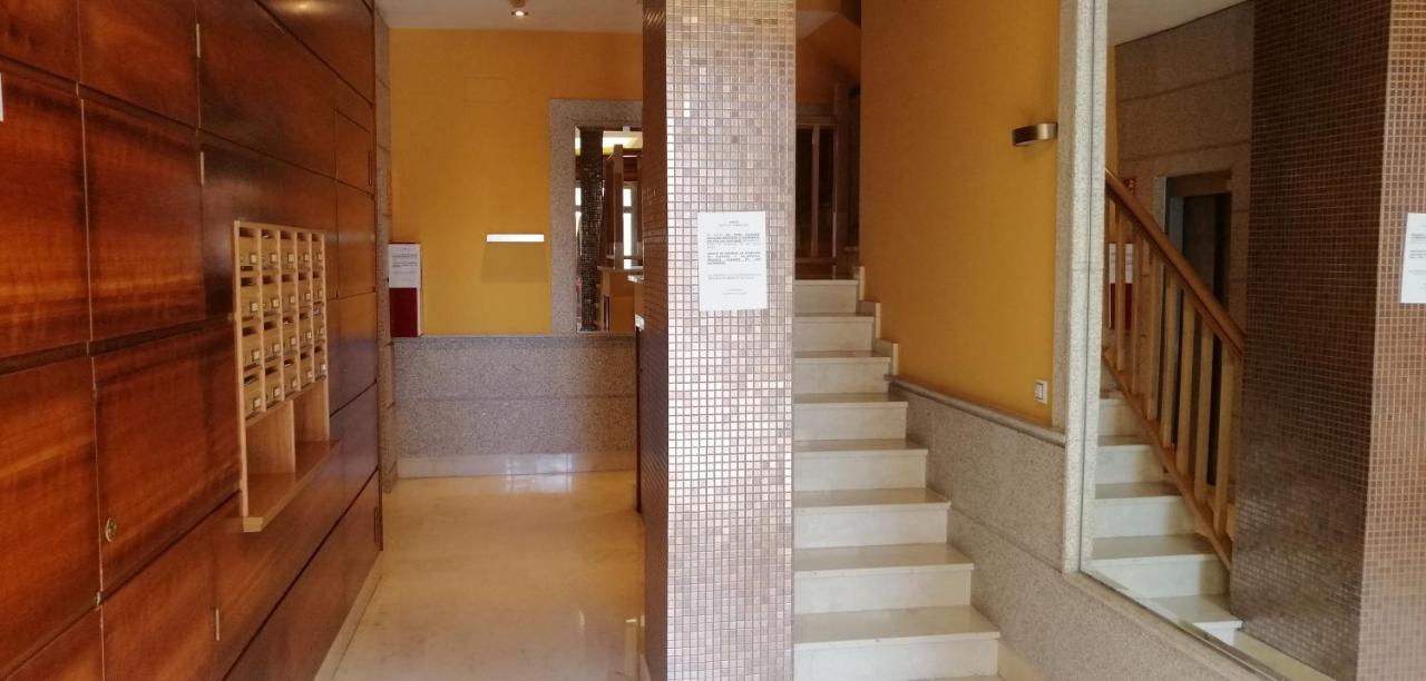Apartamento Centro De Sanxenxo Con Garaje Εξωτερικό φωτογραφία