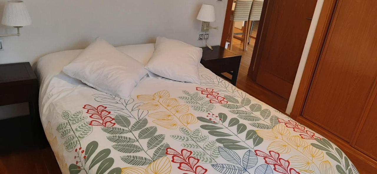 Apartamento Centro De Sanxenxo Con Garaje Εξωτερικό φωτογραφία