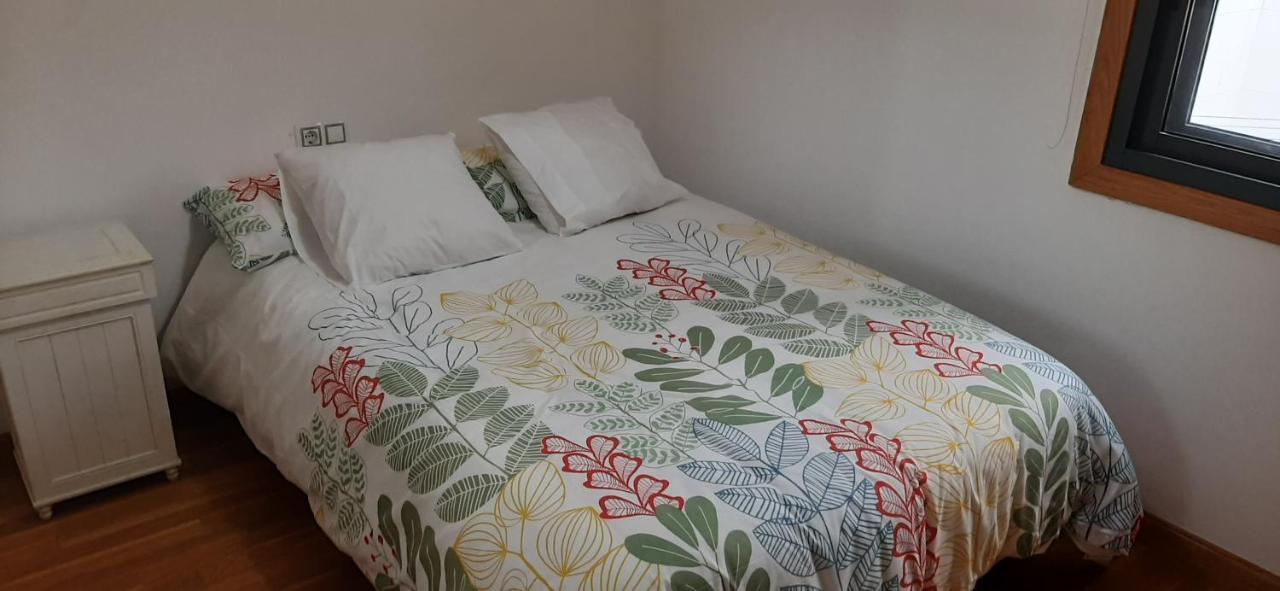 Apartamento Centro De Sanxenxo Con Garaje Εξωτερικό φωτογραφία
